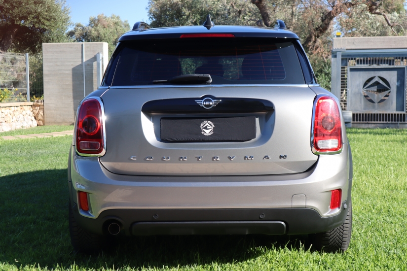 MINI COOPER COUNTRYMAN