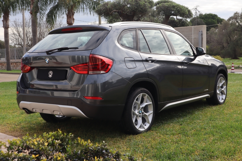 BMW X1