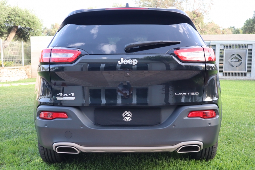 Jeep CHEROKEE