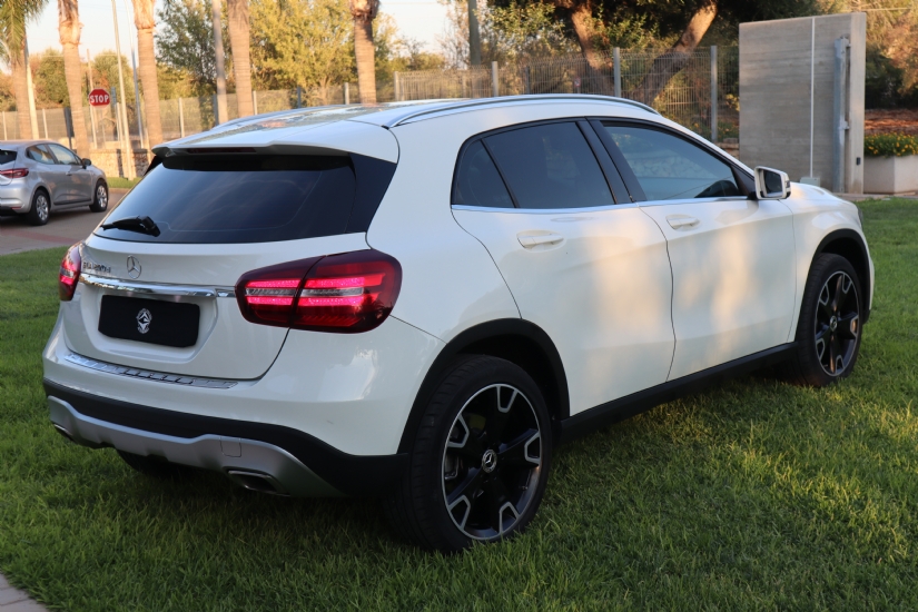 Mercedes-Benz Mercedes-benz GLA 