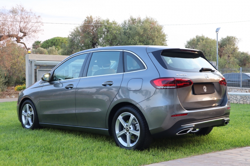 Mercedes-Benz CLASSE B 180